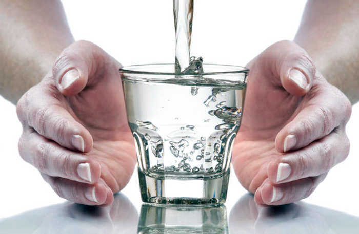 Сколько воды в день надо пить: необходимые нормы