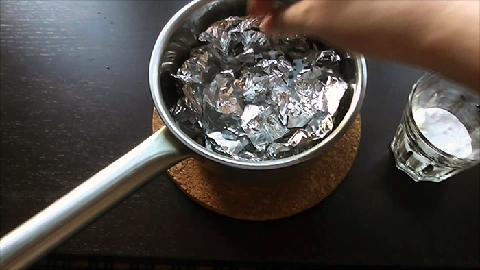 Чем чистить серебро: эффективные средства в домашних условиях