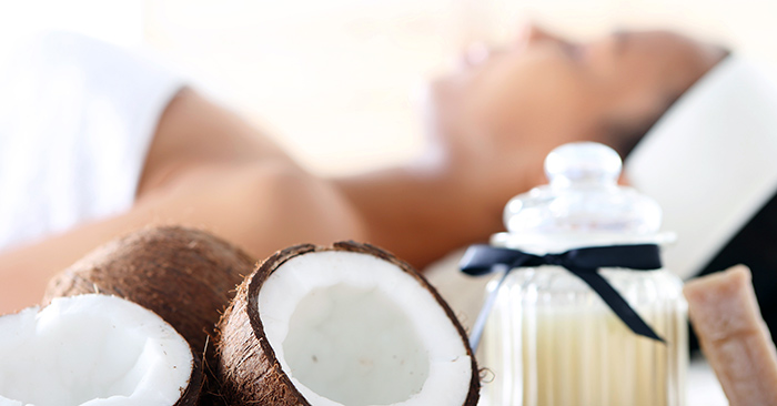 Кокосовое масло для тела: применение при растяжках и целлюлите